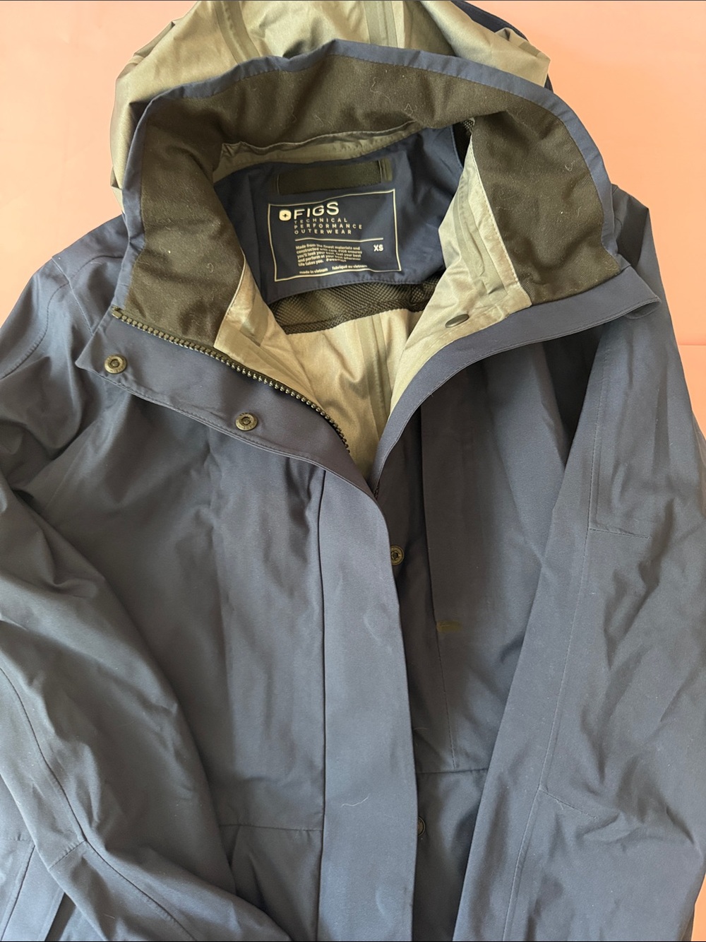 Figs navy women’s storm jacket XS